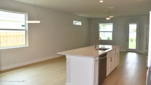 $2,500 | 406 Grove Lane, Melbourne, FL 32901