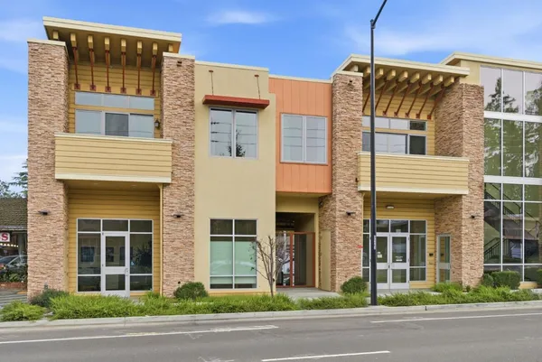 $1,698,000 | 889 North San Antonio Road, Unit 2020, Los Altos, CA 94022