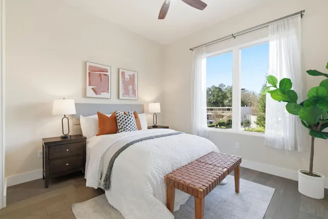 $1,698,000 | 889 North San Antonio Road, Unit 2020, Los Altos, CA 94022