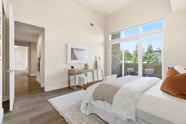 $1,698,000 | 889 North San Antonio Road, Unit 2020, Los Altos, CA 94022