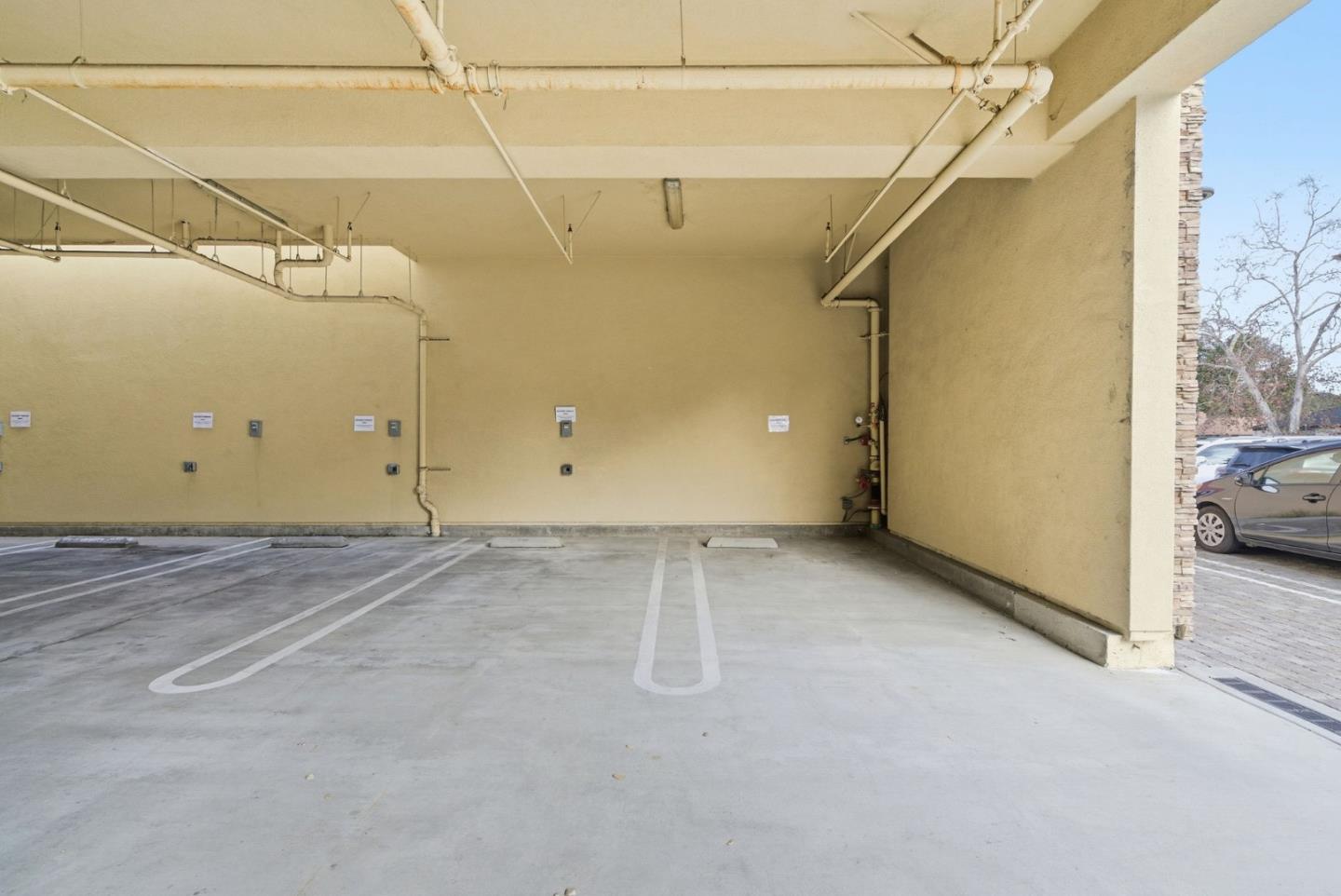 889 North San Antonio Road, Unit 2020 Los Altos, CA 94022 - Photo 30 of 35