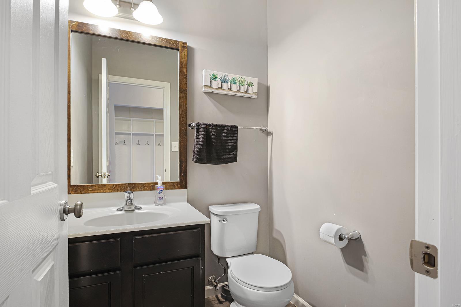 6688 Eagles View Drive Pacific, MO 63069 - Photo 12 of 33