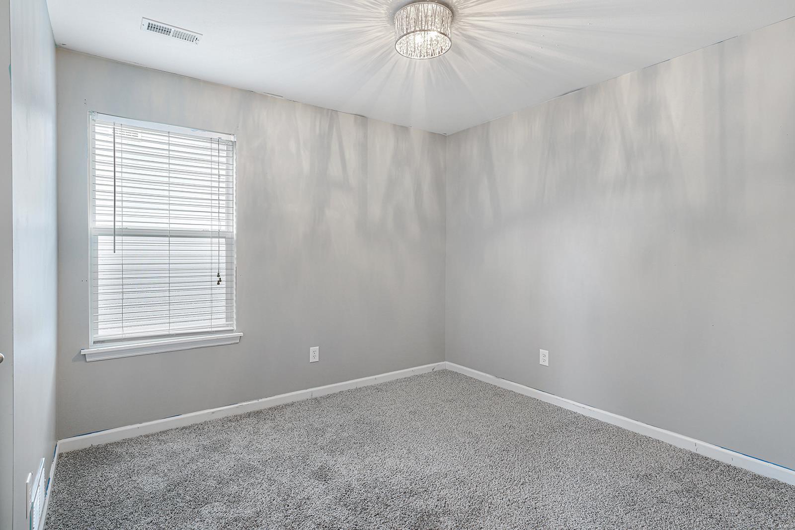 6688 Eagles View Drive Pacific, MO 63069 - Photo 18 of 33