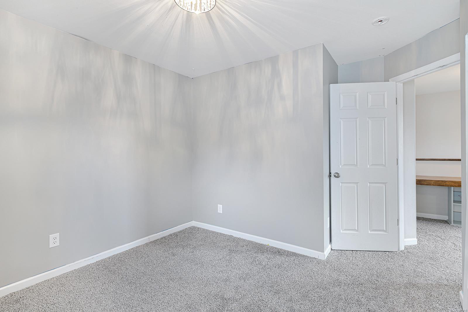 6688 Eagles View Drive Pacific, MO 63069 - Photo 19 of 33