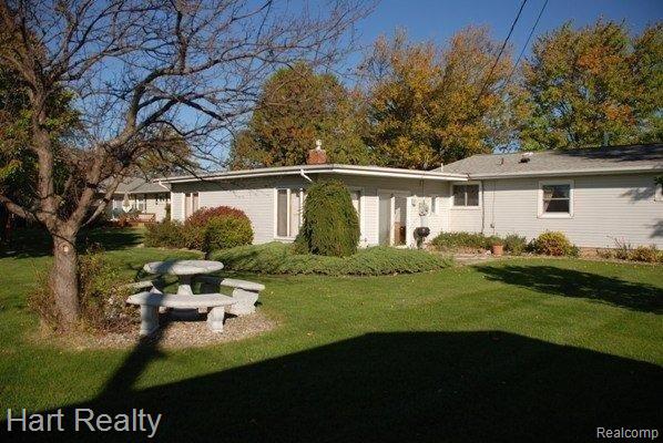 6095 Lynd Road Marlette, MI 48453 - Photo 7 of 25 lynd 007.jpg