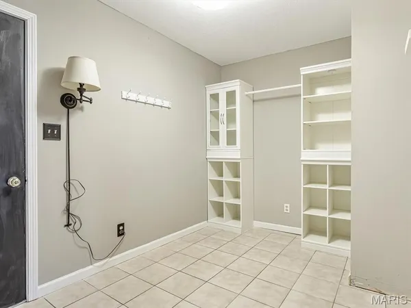 $299,000 | 110 Estate Drive, Chester, IL 62233