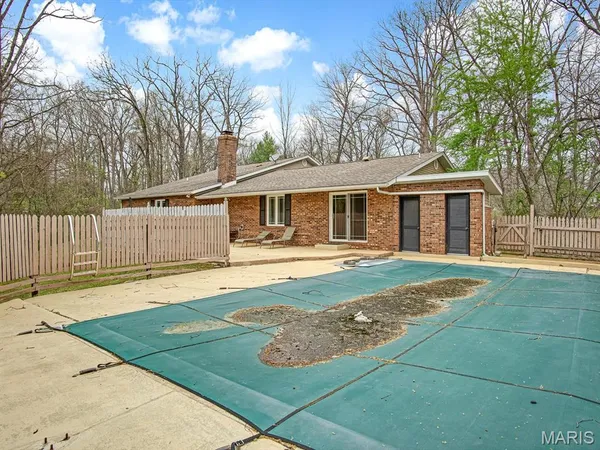 $299,000 | 110 Estate Drive, Chester, IL 62233