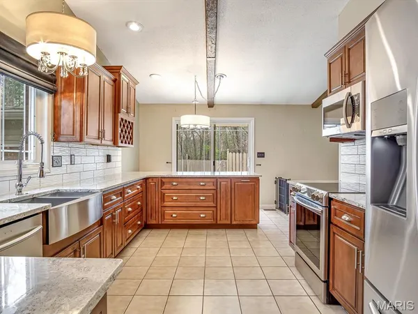 $299,000 | 110 Estate Drive, Chester, IL 62233