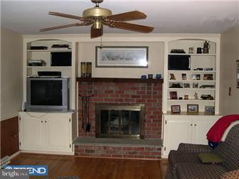 111 Timber Springs Lane Exton, PA 19341 - Photo 3 of 11 Gallery Image 3