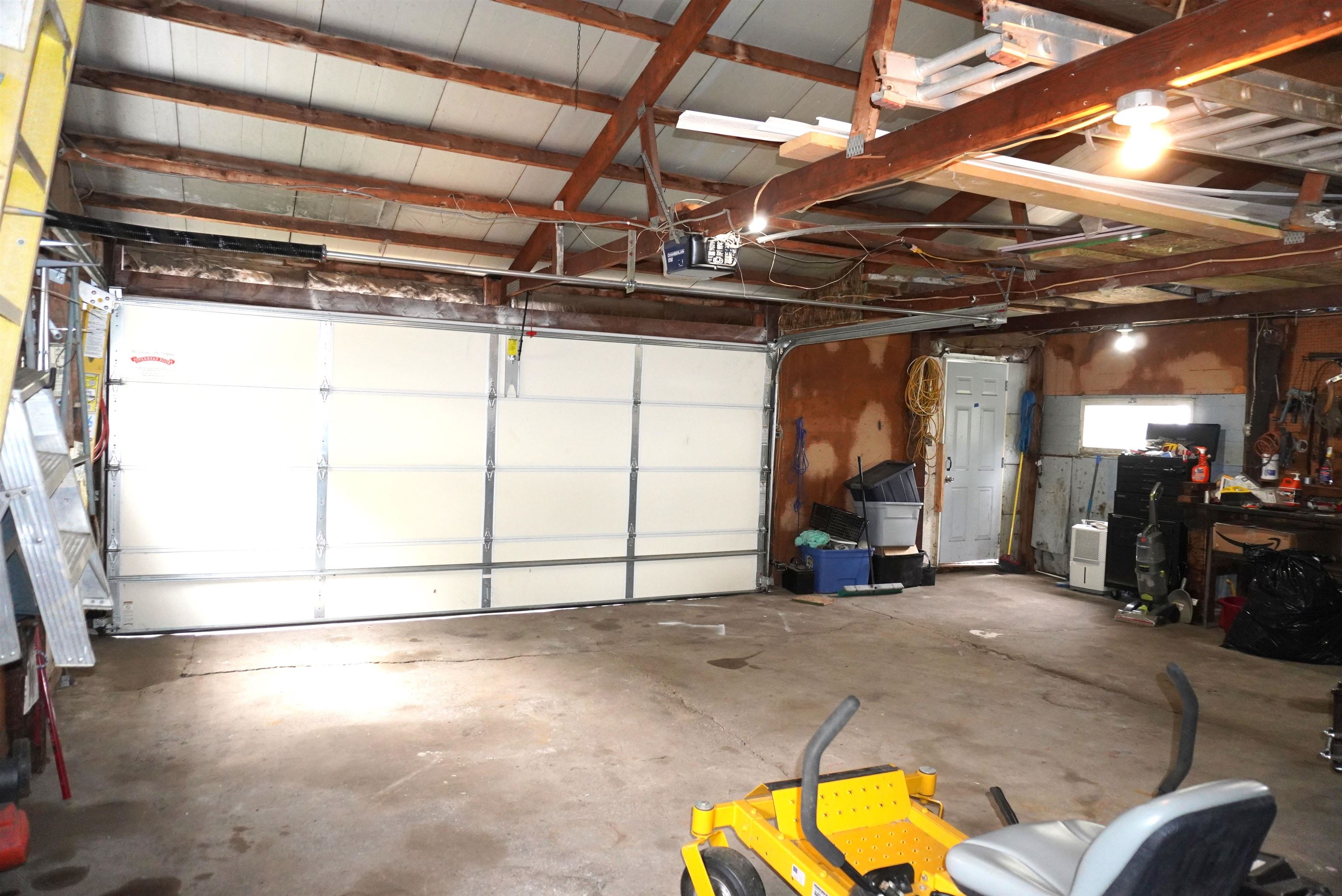 1605 East Main Street Merrill, WI 54452 - Photo 5 of 46 Gallery Image 5