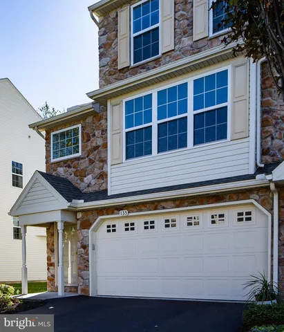 $369,900 | 135 Mapleton Boulevard, Harrisburg, PA 17112