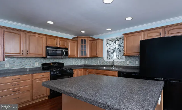 $369,900 | 135 Mapleton Boulevard, Harrisburg, PA 17112