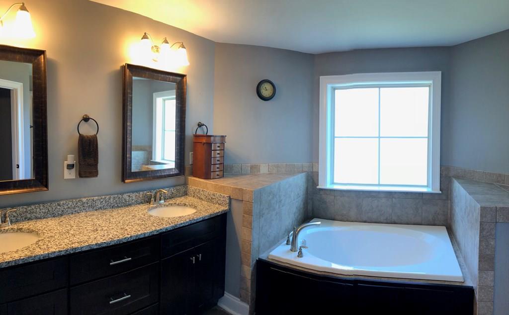 158 Ridgecrest Loop Dothan, AL 36301 - Photo 23 of 24 Master Bath