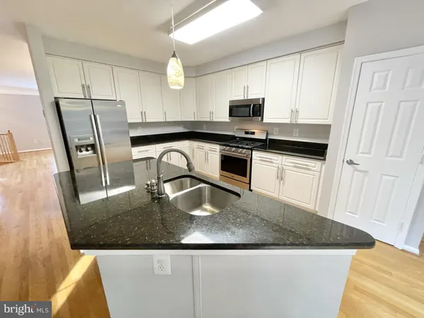 $3,750 | 6252 Windham Hill Run, Alexandria, VA 22315
