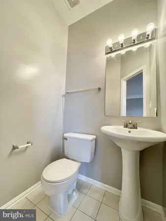 $3,750 | 6252 Windham Hill Run, Alexandria, VA 22315