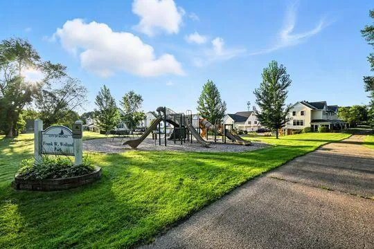 $269,900 | 5760 Village Trail, Mound, MN 55364
