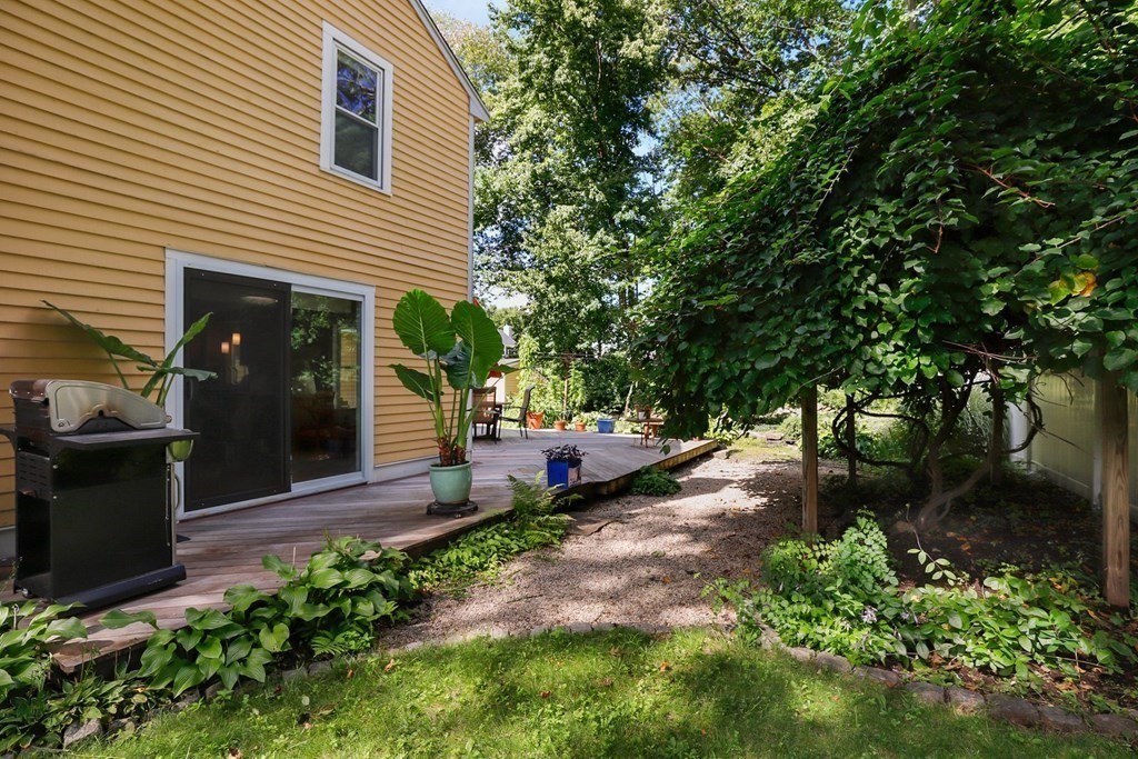 21 Mockingbird Lane Maynard, MA 01754 - Photo 37 of 42 Gallery Image 37
