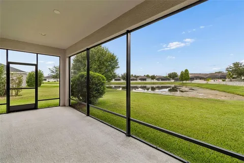 $549,900 | 17566 Buckingham Garden Drive, Lithia, FL 33547