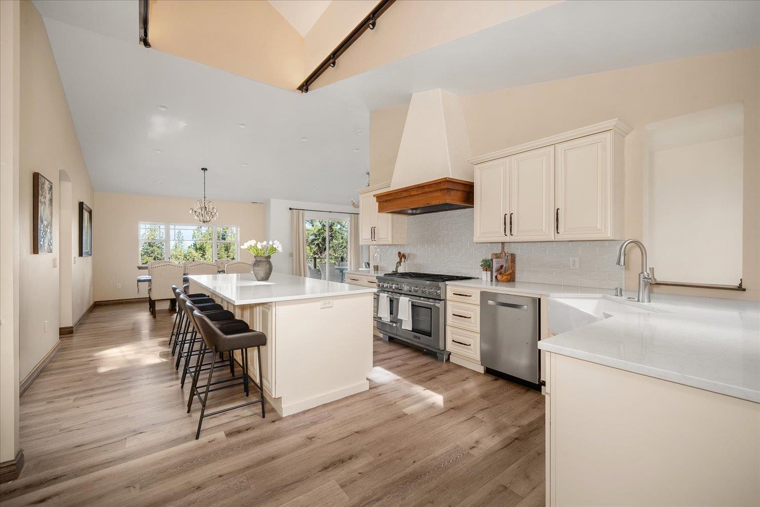 5724 East Corkery Road Spokane, WA 99223 - Photo 15 of 46