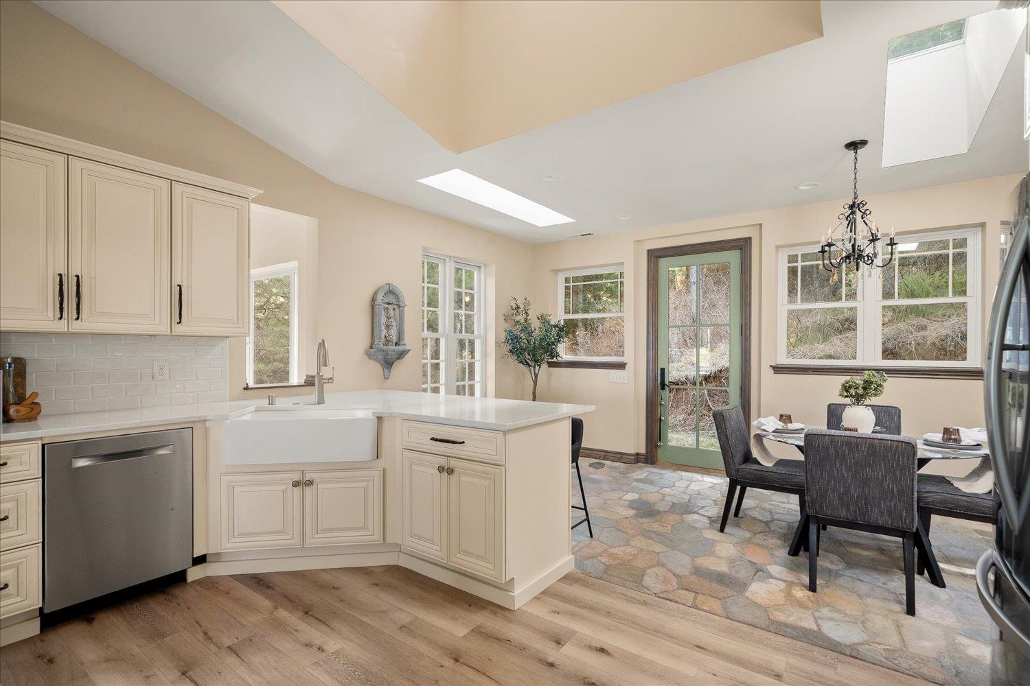 5724 East Corkery Road Spokane, WA 99223 - Photo 19 of 46