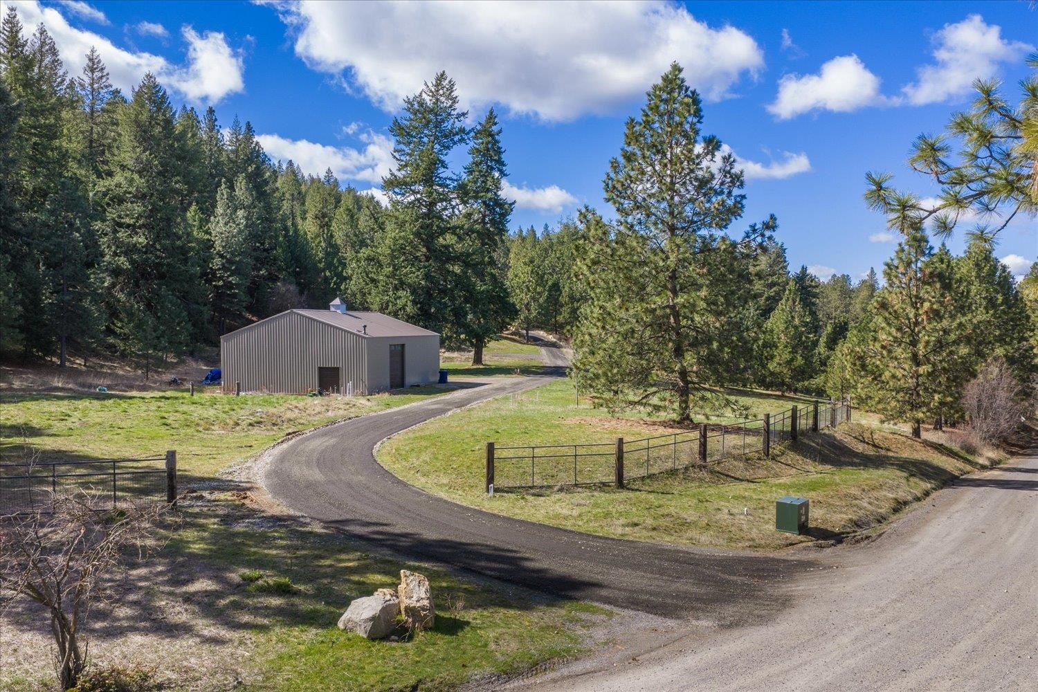 5724 East Corkery Road Spokane, WA 99223 - Photo 41 of 46