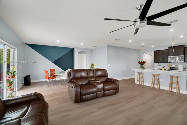 $380,000 | 602 Barber Street, Sebastian, FL 32958