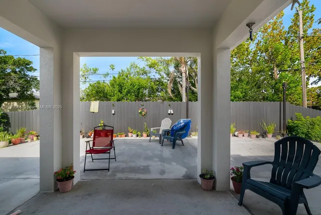 $380,000 | 602 Barber Street, Sebastian, FL 32958