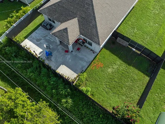 $380,000 | 602 Barber Street, Sebastian, FL 32958