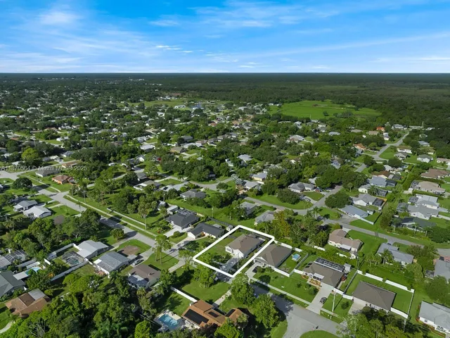 $380,000 | 602 Barber Street, Sebastian, FL 32958