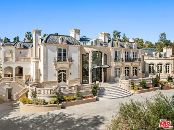 $120,000 | 901 North Alpine Drive, Beverly Hills, CA 90210