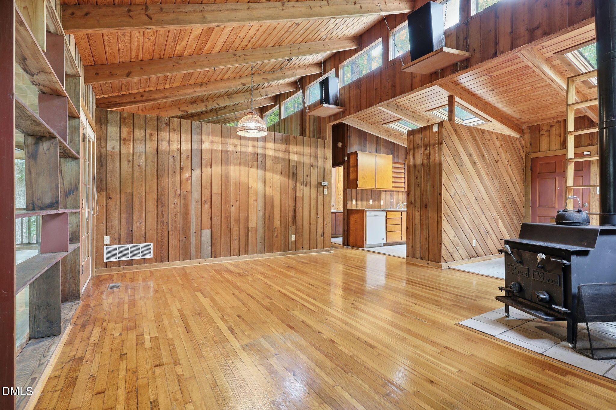 7304 Sunrise Road Chapel Hill, NC 27514 - Photo 8 of 31 31-web-or-mls-IMG_2521
