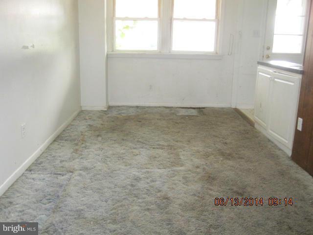 8222 Gray Haven Road Baltimore, MD 21222 - Photo 11 of 15 Dining Room