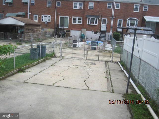 8222 Gray Haven Road Baltimore, MD 21222 - Photo 8 of 15 Exterior (General)