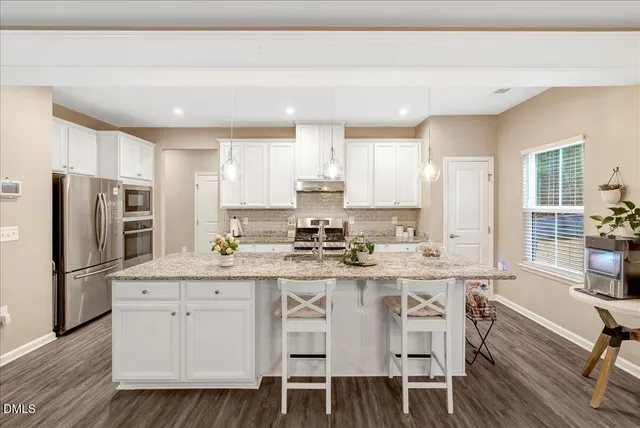 $675,000 | 2928 Landon Oaks Court, New Hill, NC 27562