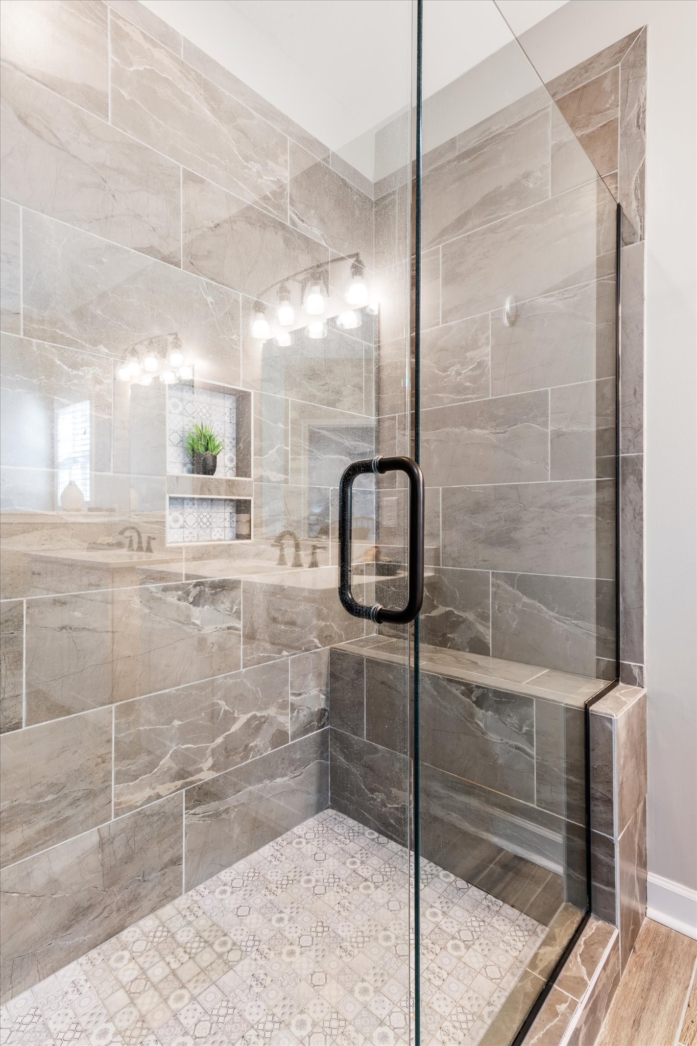 1397 Taylortown Road White Bluff, TN 37187 - Photo 20 of 26 a bathroom with a shower