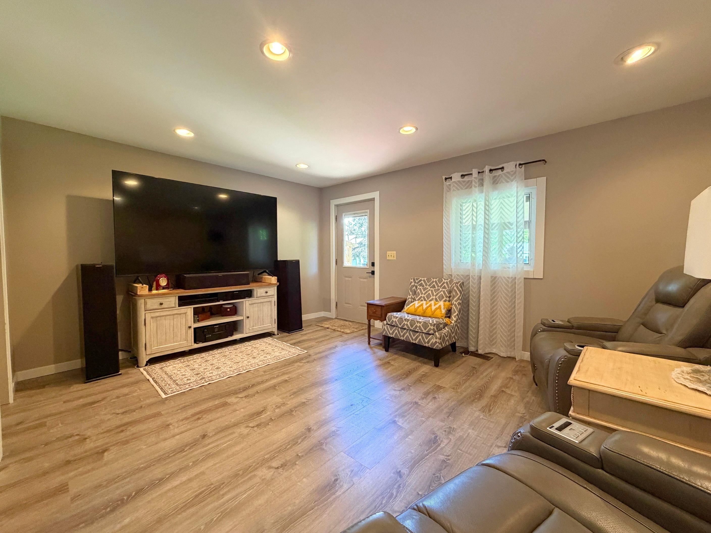 6047 North State Road Davison, MI 48423 - Photo 30 of 88