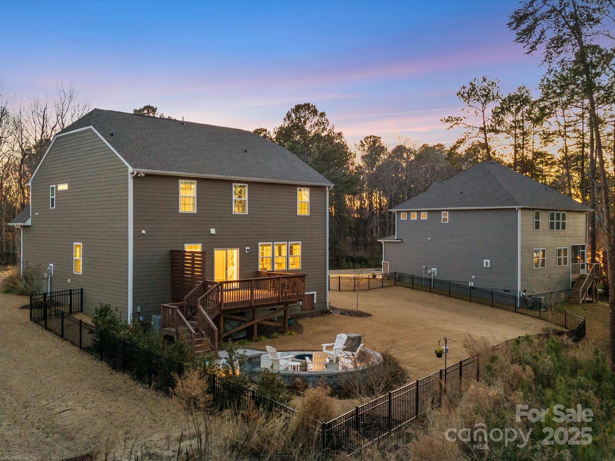 17718 Snug Harbor Road Charlotte, NC 28278 - Photo 27 of 42