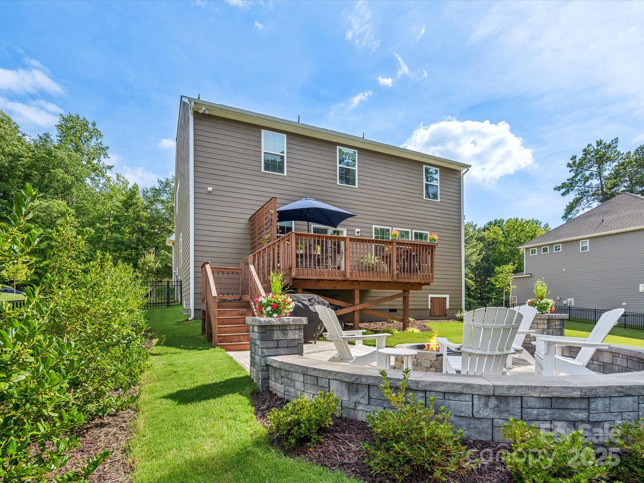 17718 Snug Harbor Road Charlotte, NC 28278 - Photo 28 of 42