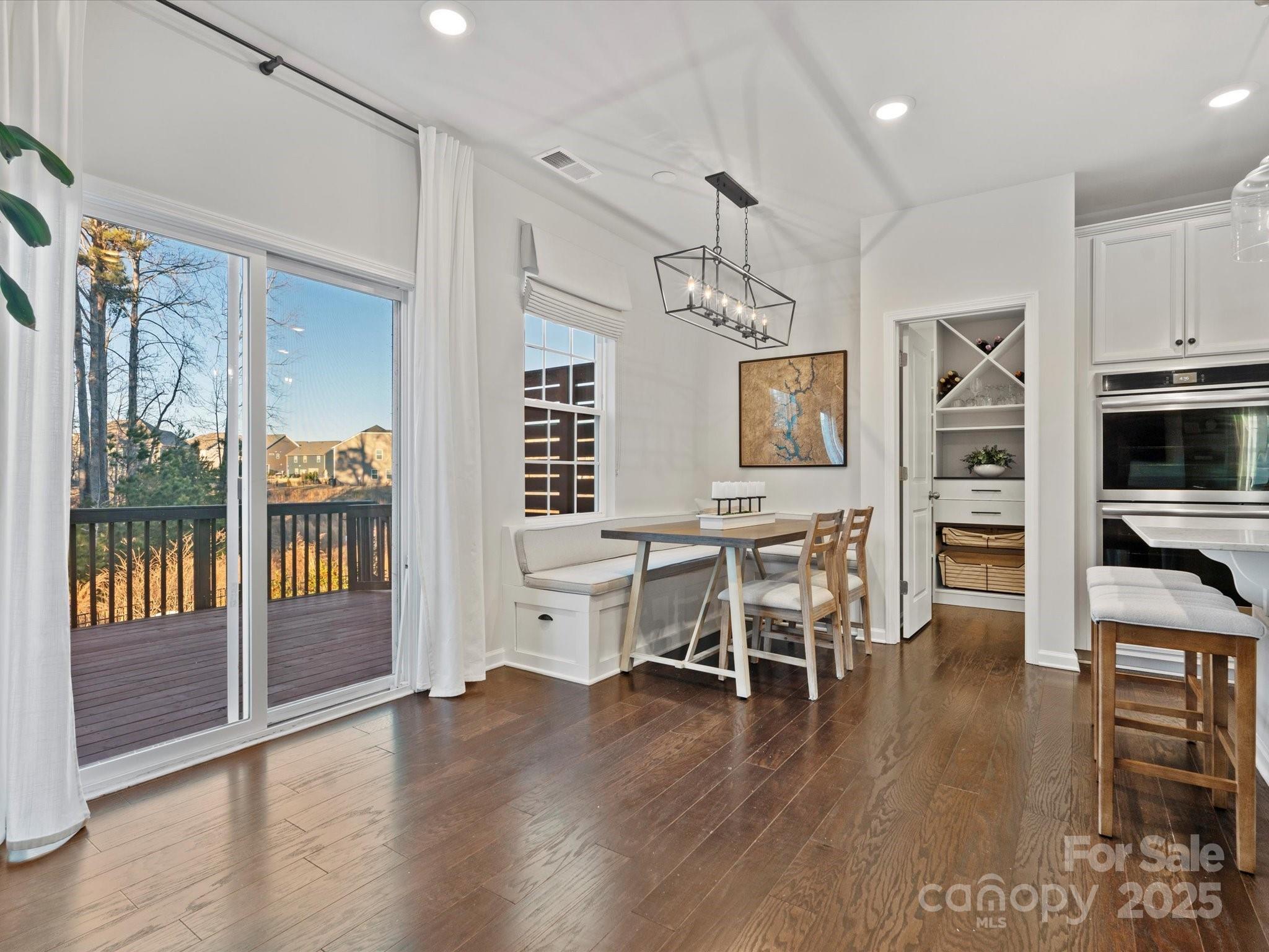 17718 Snug Harbor Road Charlotte, NC 28278 - Photo 10 of 42