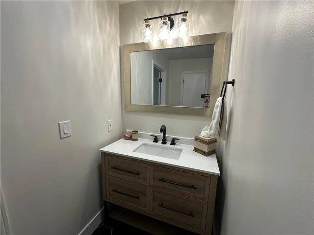 $450,000 | 4600 Northeast Kingston Drive, Lee's Summit, MO 64064