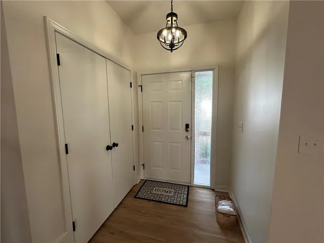 $450,000 | 4600 Northeast Kingston Drive, Lee's Summit, MO 64064