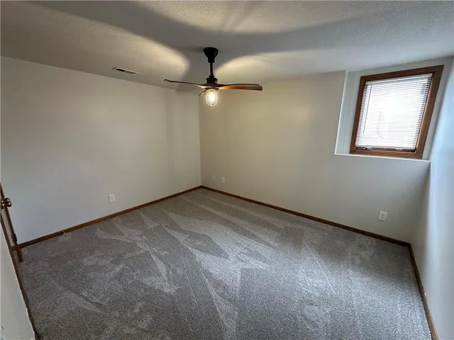 $450,000 | 4600 Northeast Kingston Drive, Lee's Summit, MO 64064