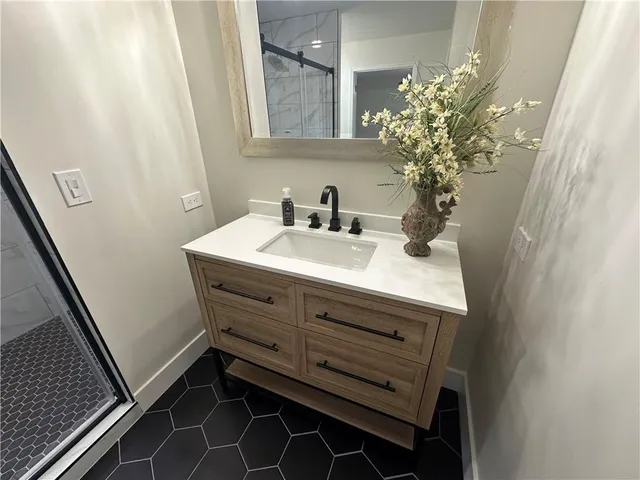 $450,000 | 4600 Northeast Kingston Drive, Lee's Summit, MO 64064