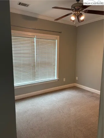 a view of empty room with window