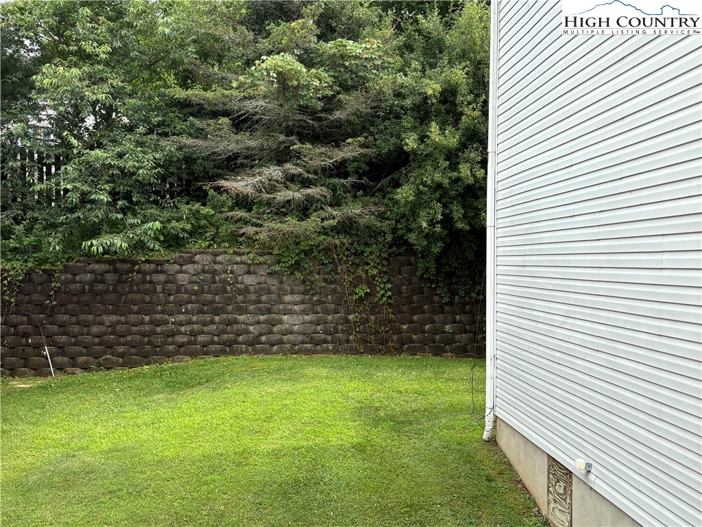 188 Stratford Lane, Unit 16B Boone, NC 28607 - Photo 4 of 22