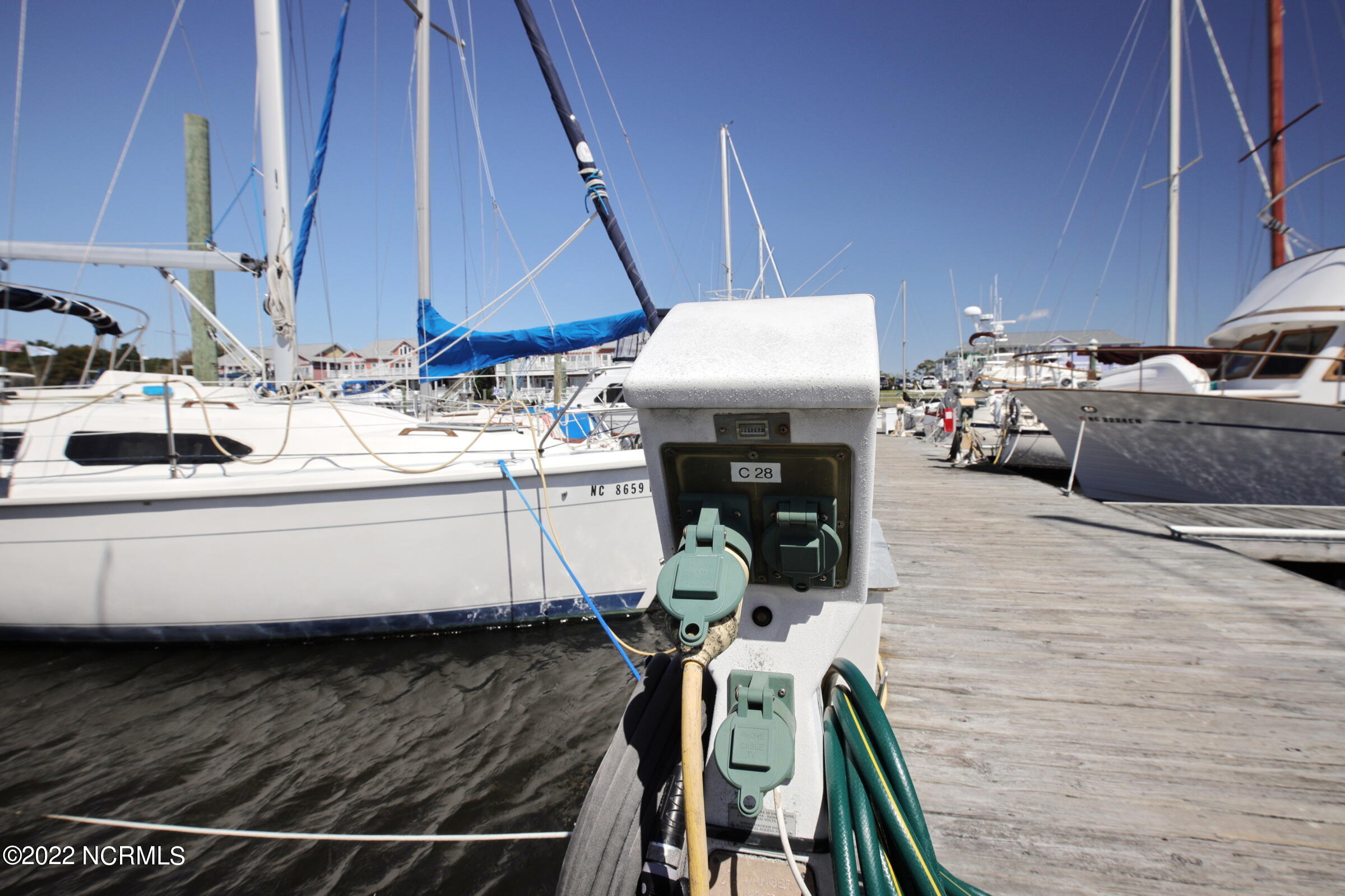 4909 Fish Factory Road, Unit 40' SLIP Southport, NC 28461 - Photo 14 of 17 EOS_1362