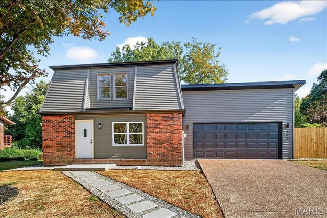 $2,750 | 208 Coral Drive, Collinsville, IL 62234