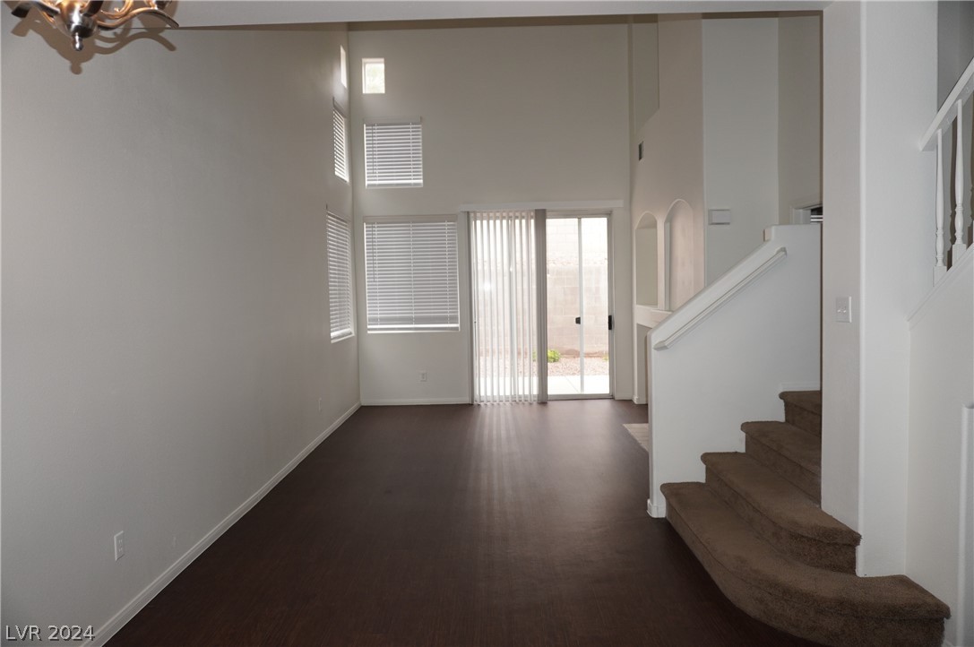 1110 Evening Ridge Street Henderson, NV 89052 - Photo 3 of 49