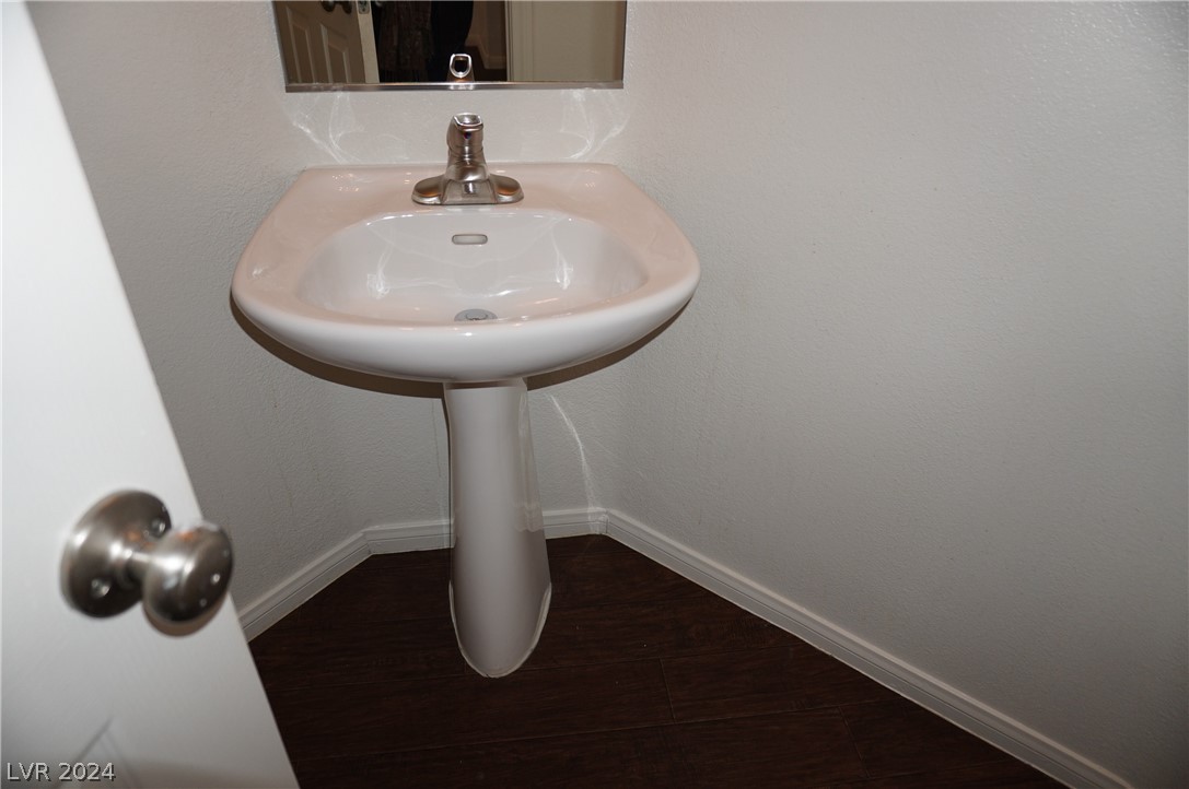 1110 Evening Ridge Street Henderson, NV 89052 - Photo 8 of 49