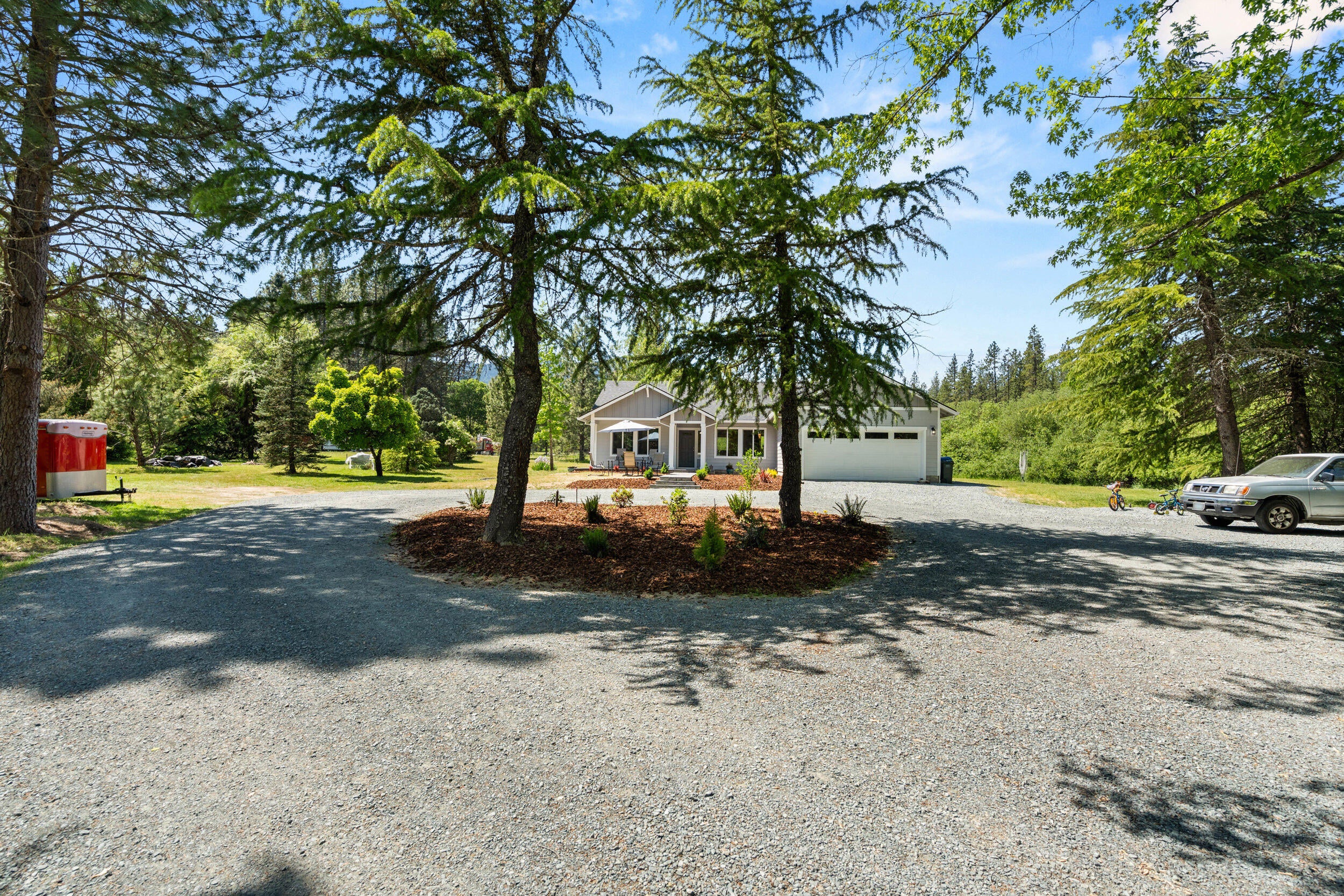 695 Minthorne Road Rogue River, OR 97537 - Photo 39 of 48 40_695 minthorne rd-24